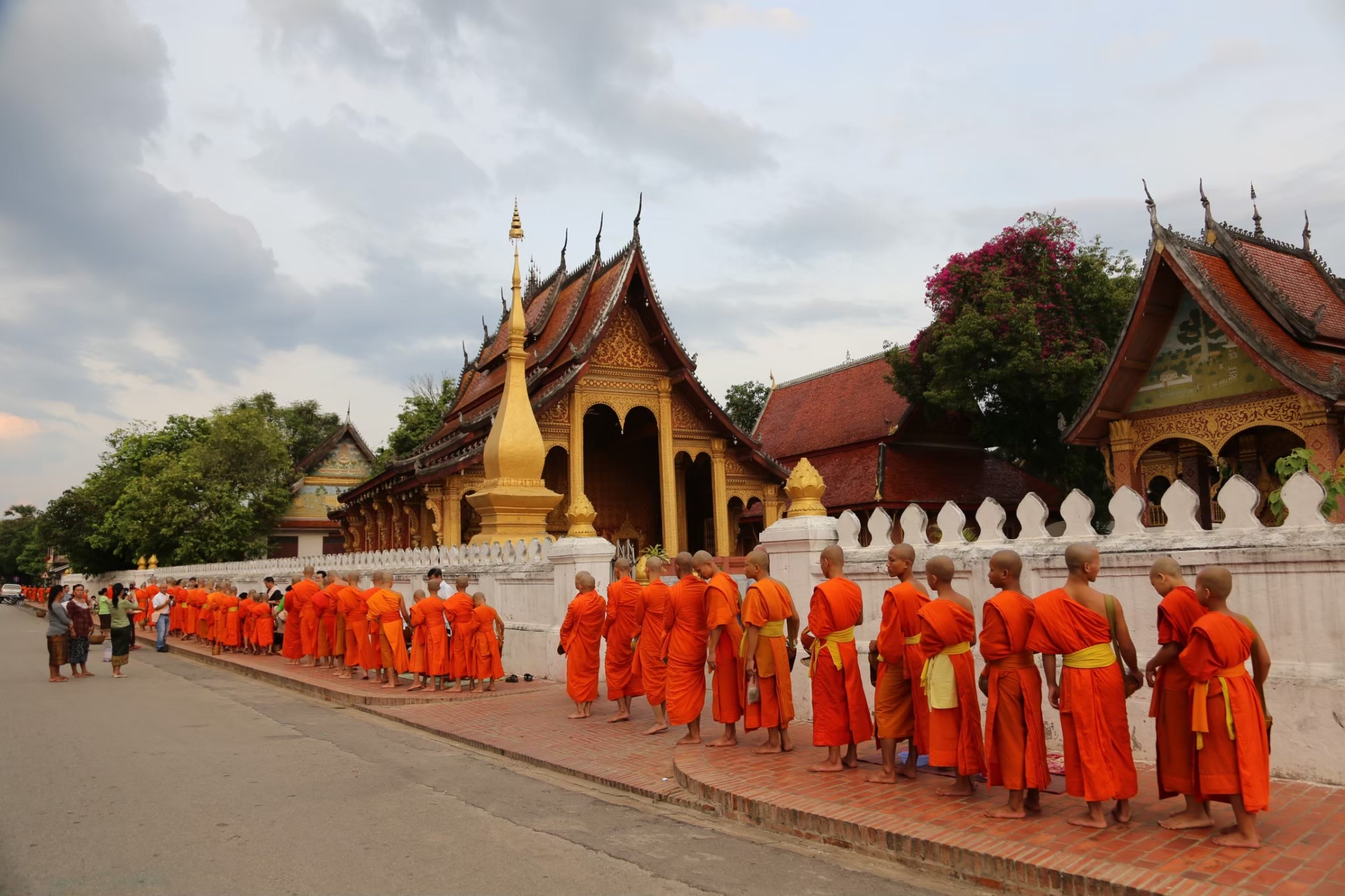 LFD03 มรดกโลกหลวงพระบาง 3 วันทัวร์(FD)