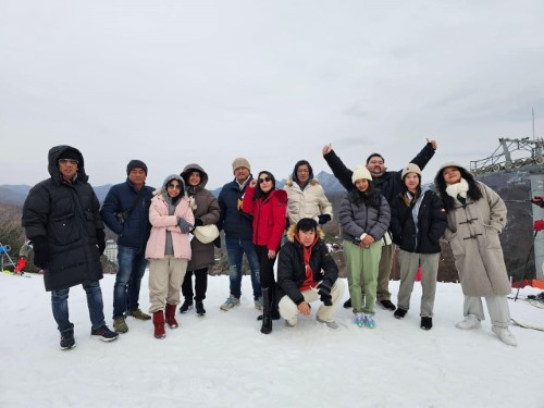 ภาพประทับใจ 20-24 Jan กรุ๊ปคุณวาสนา โปรแกรม Ice Fishing🇰🇷❄️