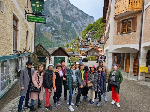 ภาพประทับใจ ภาพบรรยากาศเมืองที่คลาสิคHALlSTATT