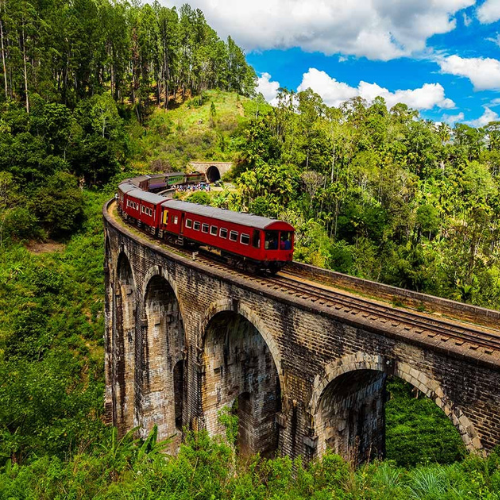 แวะเที่ยวกันที่ Nine Arch Bridge แห่งเมืองเอลลา ศรีลังกา