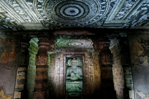 ถ้ำอชันตา (Ajanta Caves) เมืองออรังกาบาด ประเทศอินเดีย