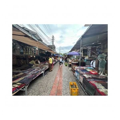 ตลาดเช้าหลวงพระบาง