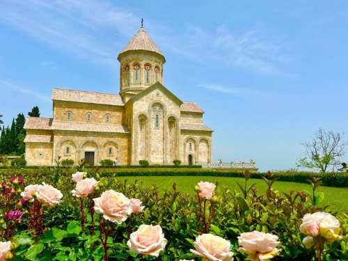 ⛪ อารามนักบุญนีโน่แห่งบอดบี (Bodbe’s St. Nino’s Convent)